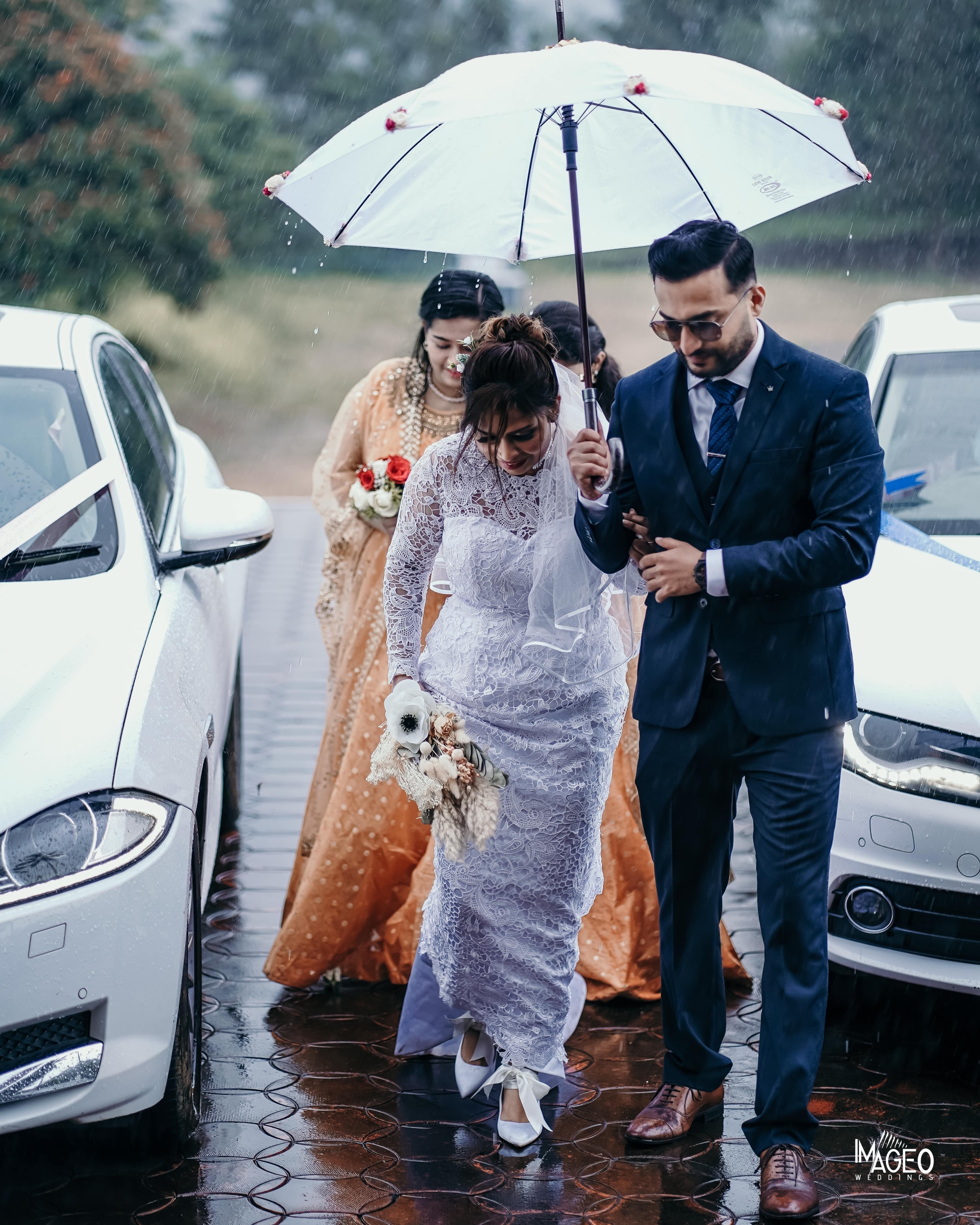 rainy wedding 